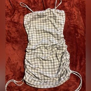 Body con plaid dress